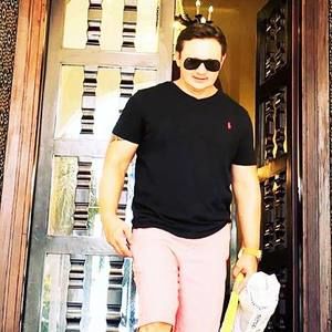 Meet your Posher, Armando